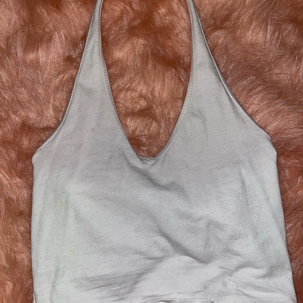 Croptops - Picture 5 of 6